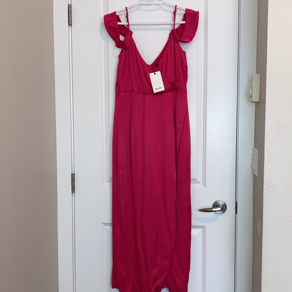 Off-Shoulder Maxi Dress